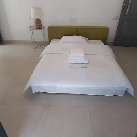 Guest house Alaris 3*